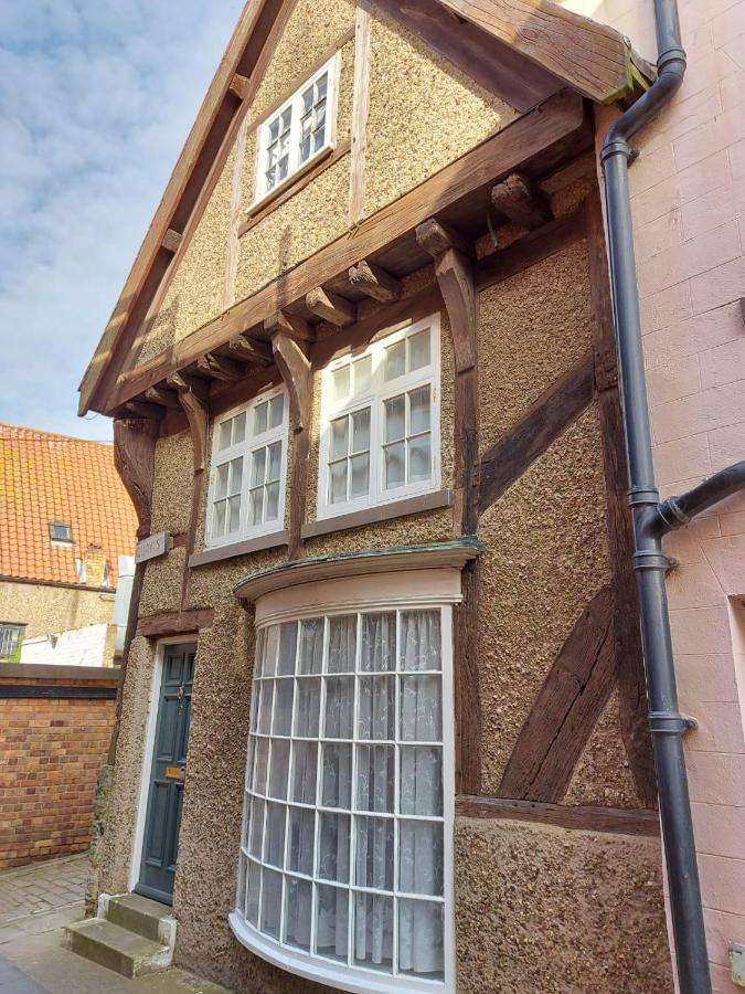 Quay Street Seaside Cottage Scarborough Exterior photo